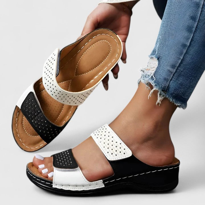 TASHA | ORTOPEDINIAI SANDALAI