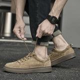 Huxley Suede Batai